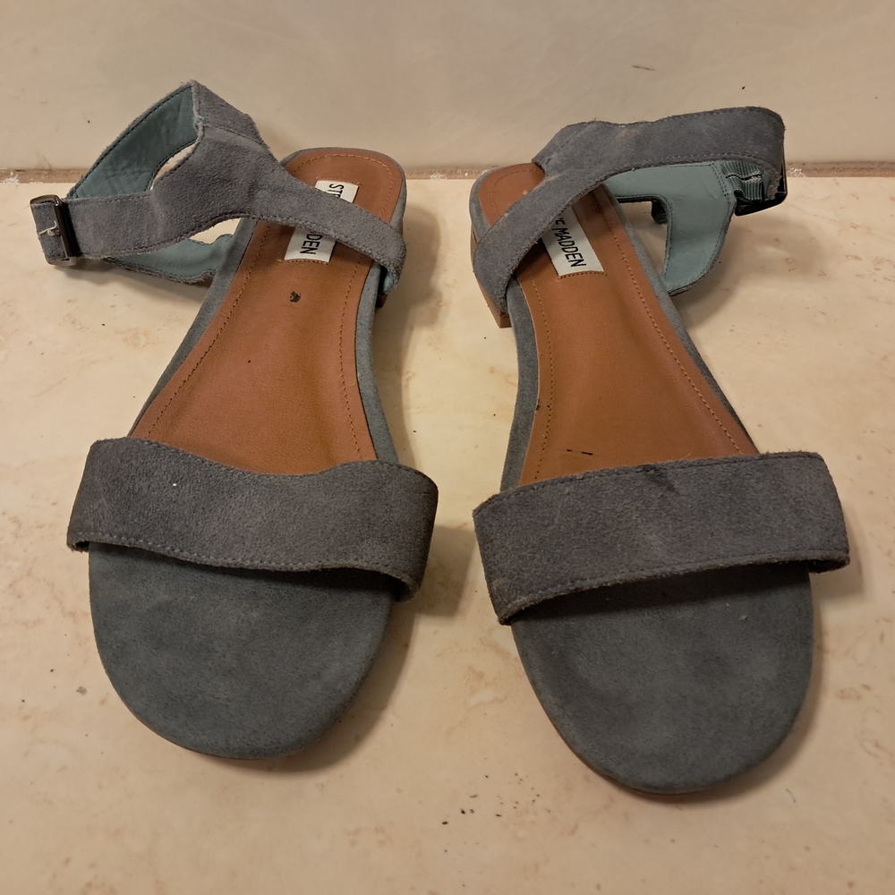 Steve Madden Blue Suede Sandals Size 9